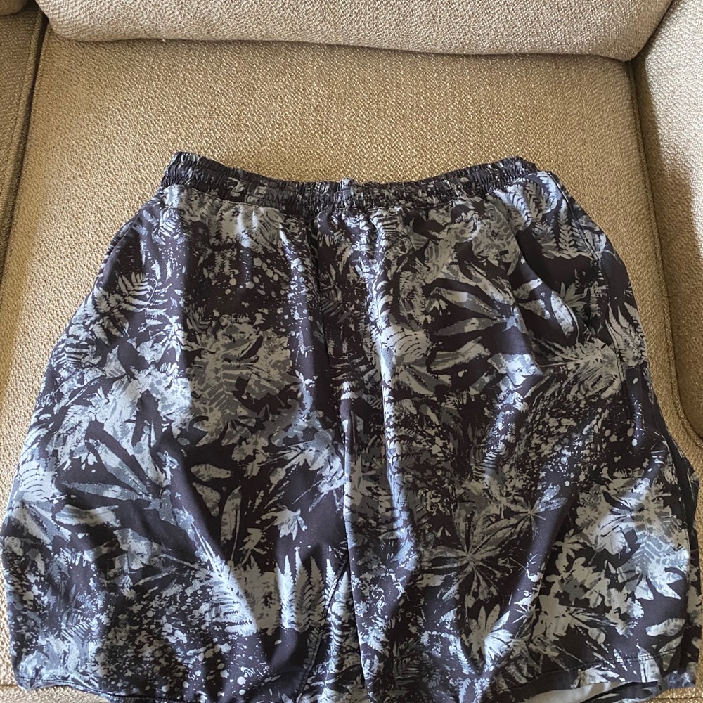 Large Lulu Shorts